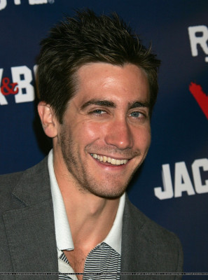 photo 26 in Gyllenhaal gallery [id279626] 2010-08-20 00:00:00