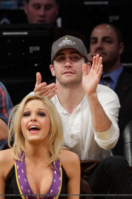 photo 13 in Jake Gyllenhaal gallery [id260275] 2010-05-31 00:00:00