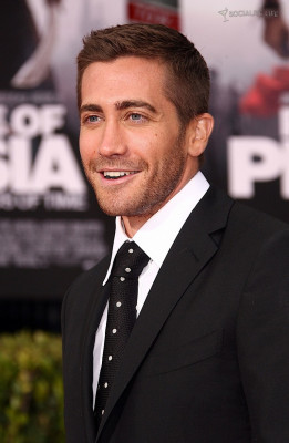 photo 24 in Gyllenhaal gallery [id258260] 2010-05-21 00:00:00