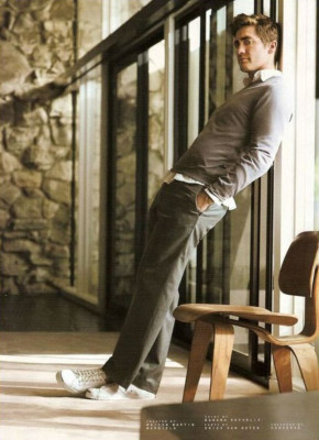 Jake Gyllenhaal pic #74812