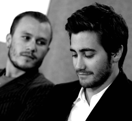Jake Gyllenhaal pic #258832