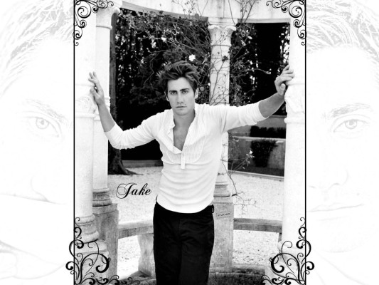 Jake Gyllenhaal pic #261017