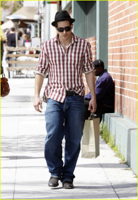 Jake Gyllenhaal pic #143951