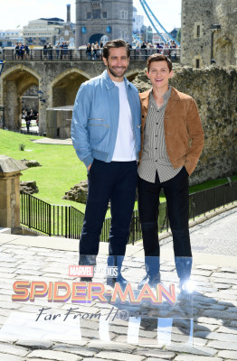 Jake Gyllenhaal pic #1170749