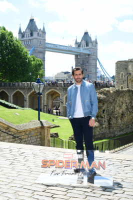Jake Gyllenhaal pic #1170755