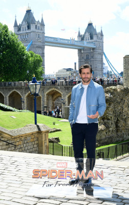 Jake Gyllenhaal pic #1170748
