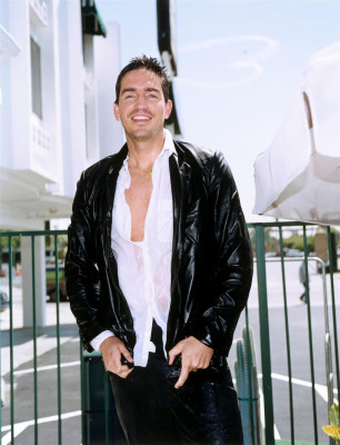 James Caviezel pic #234105