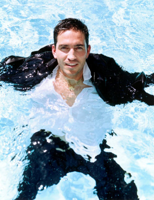 James Caviezel pic #234102