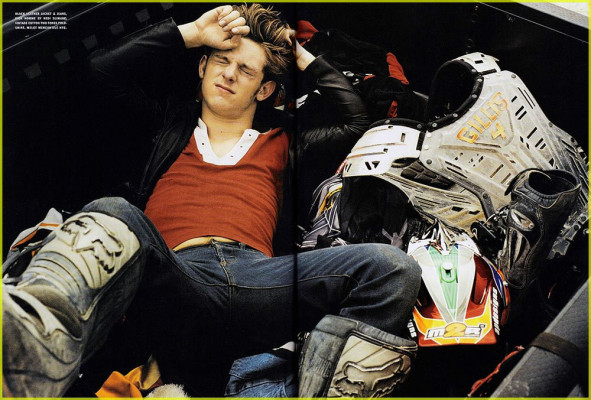photo 3 in Jamie Bell gallery [id45620] -0001-11-30 00:00:00
