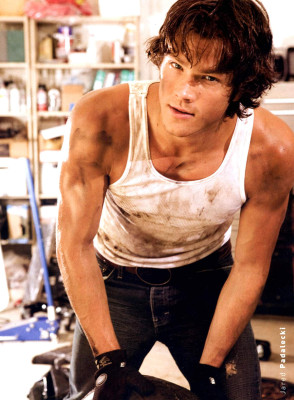 Jared Padalecki pic #246000