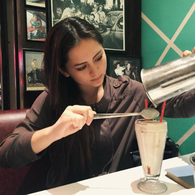 Jasmine Thompson pic #840410
