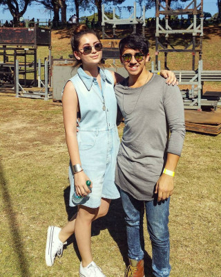 Jasmine Thompson pic #850616