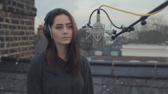 photo 11 in Jasmine Thompson gallery [id1057584] 2018-08-13 00:00:00