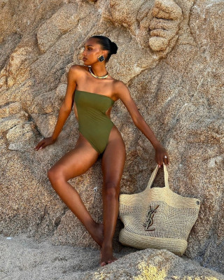 photo 17 in Jasmine Tookes gallery [id1356984] 2024-09-19 00:00:00