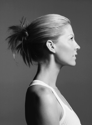 Jenna Elfman pic #31535