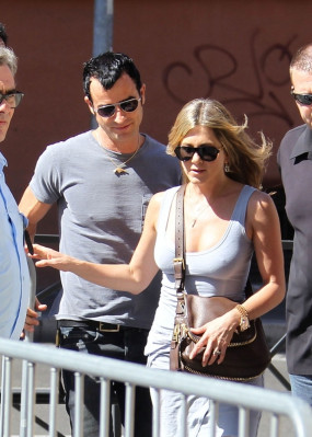 Jennifer Aniston pic #500159