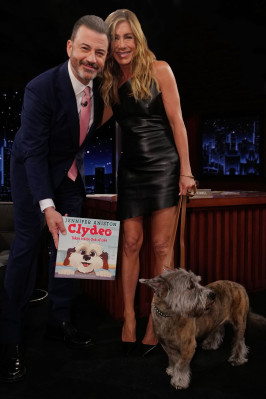 photo 3 in Jennifer Aniston gallery [id1360906] 2024-11-24 00:00:00