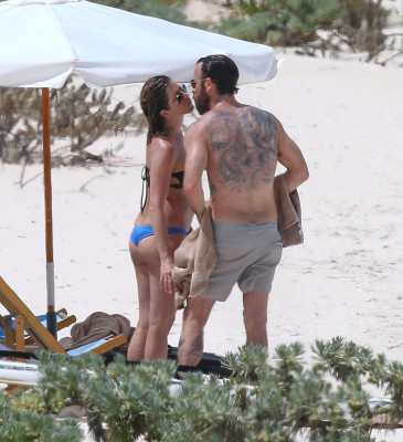 Jennifer Aniston pic #859331