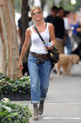Jennifer Aniston pic #409256