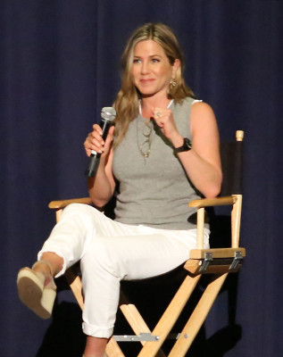 Jennifer Aniston pic #757838