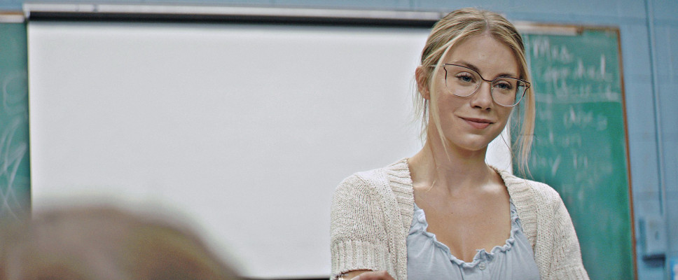 Jennifer Holland         pic #1276415