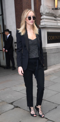 Jennifer Lawrence pic #1012180