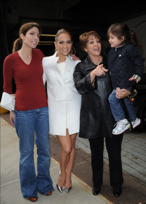 photo 5 in Jennifer Lopez gallery [id375301] 2011-05-05 00:00:00