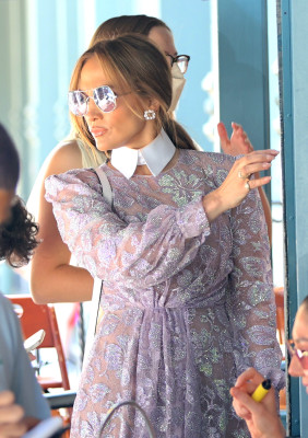 photo 3 in Jennifer Lopez gallery [id1309802] 2022-09-17 00:00:00