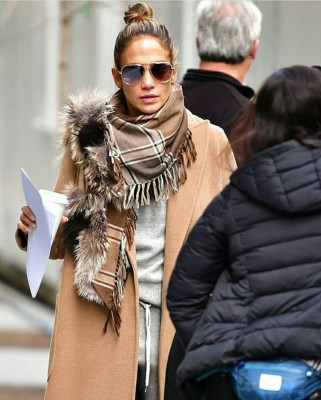 Jennifer Lopez pic #1124545