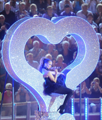 photo 23 in Jennifer Lopez gallery [id395598] 2011-08-02 00:00:00