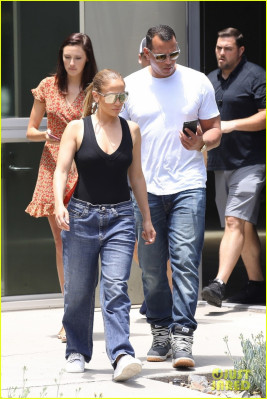 Jennifer Lopez pic #1050620