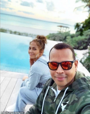 Jennifer Lopez pic #1114100