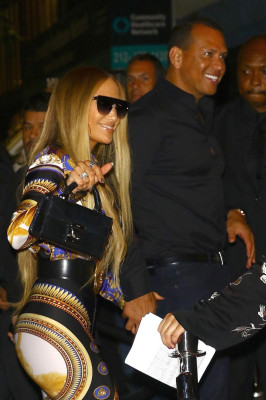 Jennifer Lopez pic #1060434