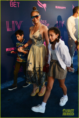 Jennifer Lopez pic #1200702