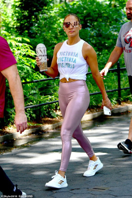Jennifer Lopez pic #1156777