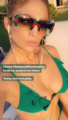 Jennifer Lopez pic #1114101