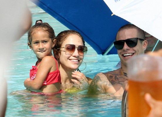 Jennifer Lopez pic #528779