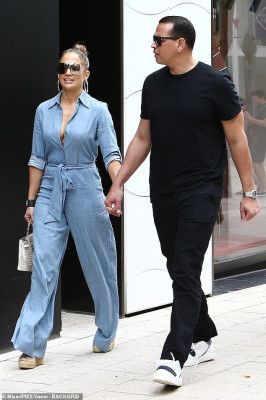 Jennifer Lopez pic #1124210