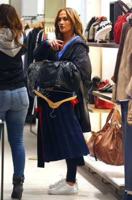 Jennifer Lopez pic #1036124