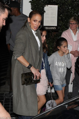 Jennifer Lopez pic #993411