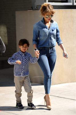 Jennifer Lopez pic #730603