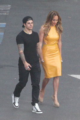 Jennifer Lopez pic #691411