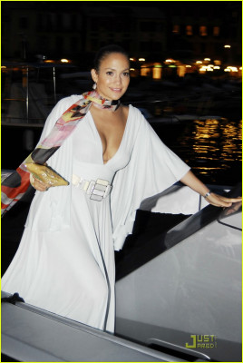 Jennifer Lopez pic #122894