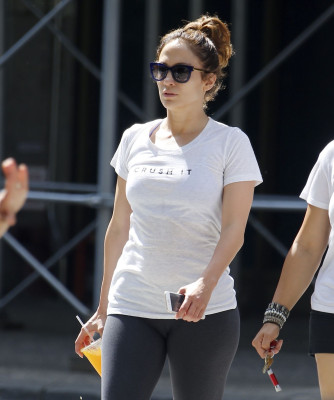 Jennifer Lopez pic #789910