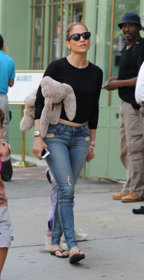 Jennifer Lopez pic #715115