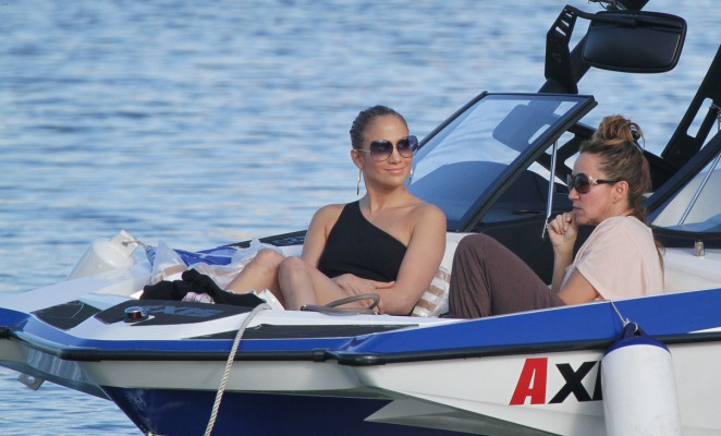 Jennifer Lopez pic #503891