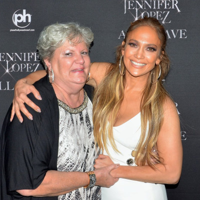 Jennifer Lopez pic #973590