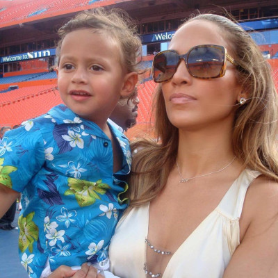 Jennifer Lopez pic #1030100
