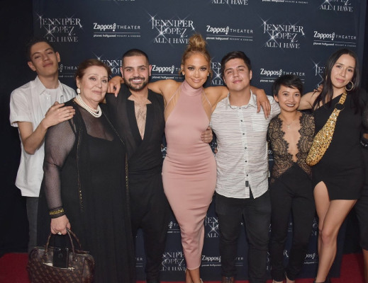 Jennifer Lopez pic #1041050