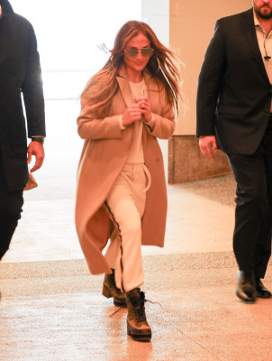 Jennifer Lopez pic #1037847